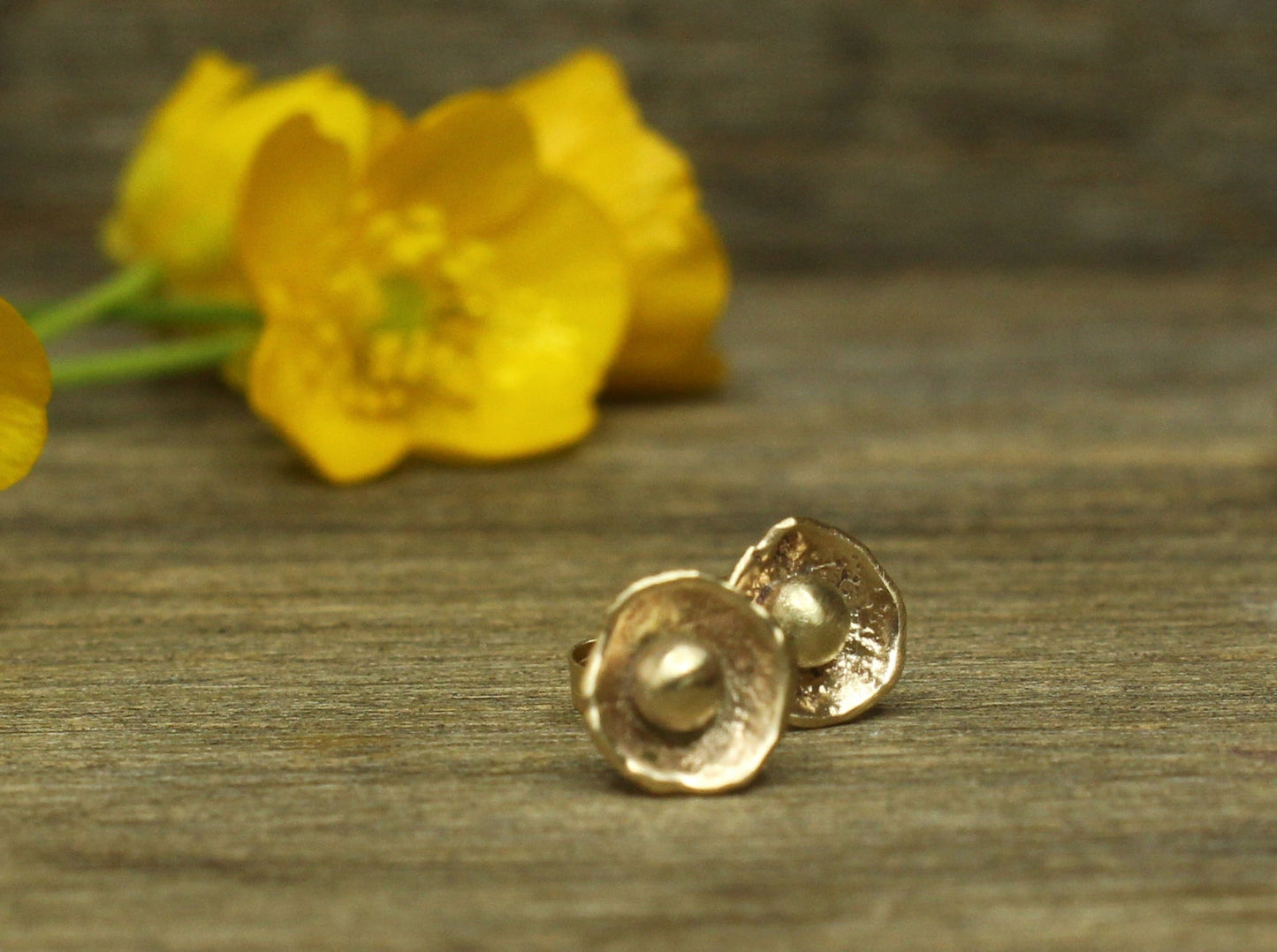 Sweetheart Flower Studs in 9ct or 14ct or 18ct Gold