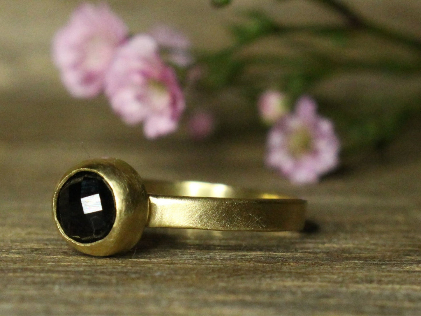 Rosae Ring with Fair Trade Black Spinel in 18ct Gold