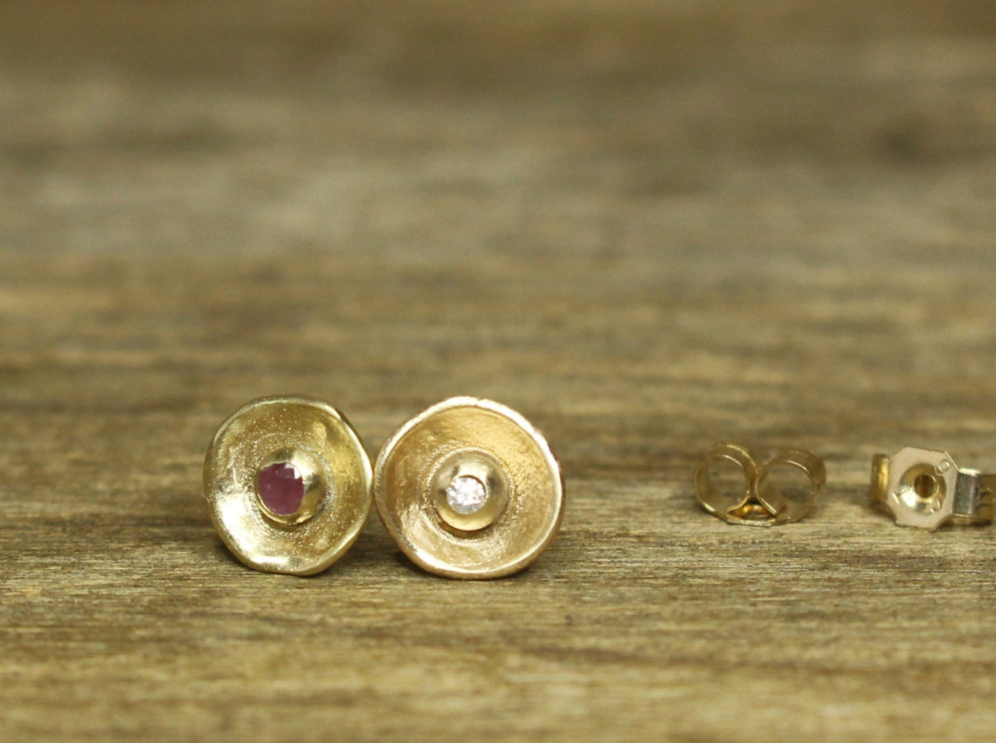 Sweetheart Gemstone Flower Studs in Solid Gold