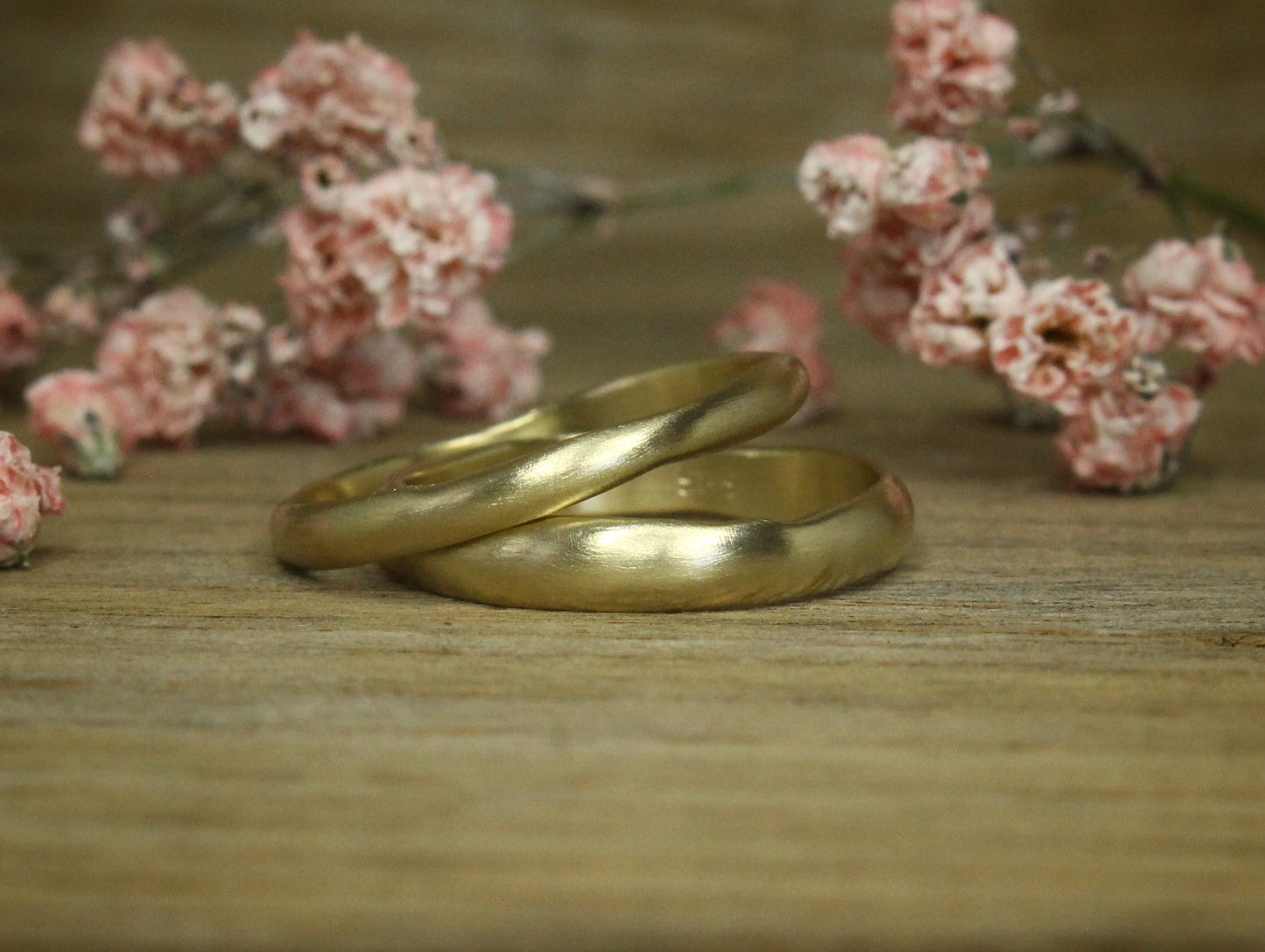 Artefact Band Set of Two in Solid Gold