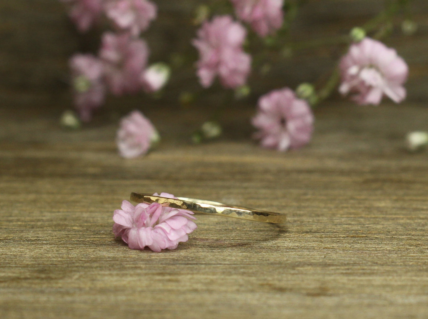 Hammered 1mm Band in 9ct or 14ct or 18ct Gold