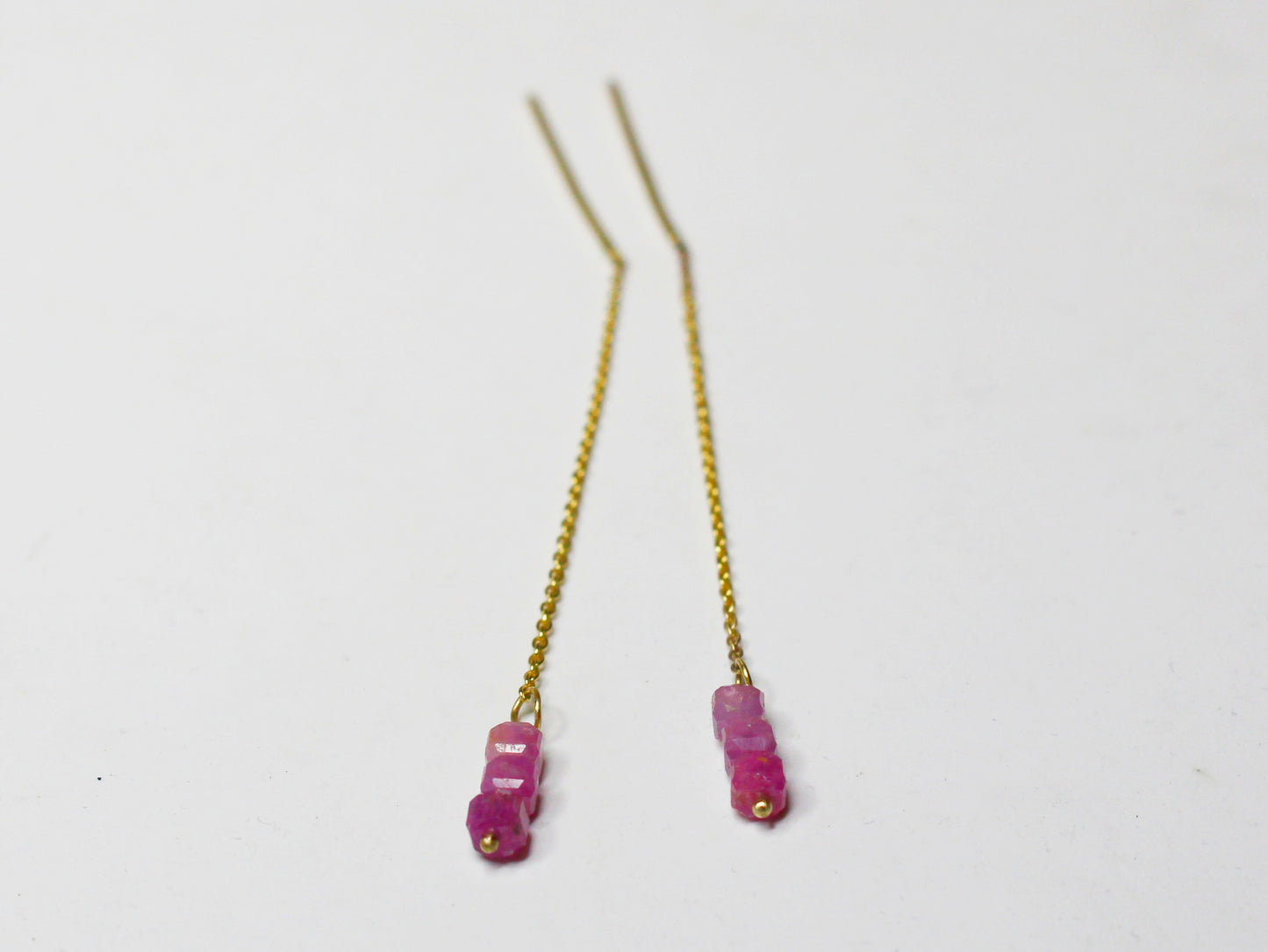 Threader Earrings in 14ct Yellow Gold with Vintage Gems