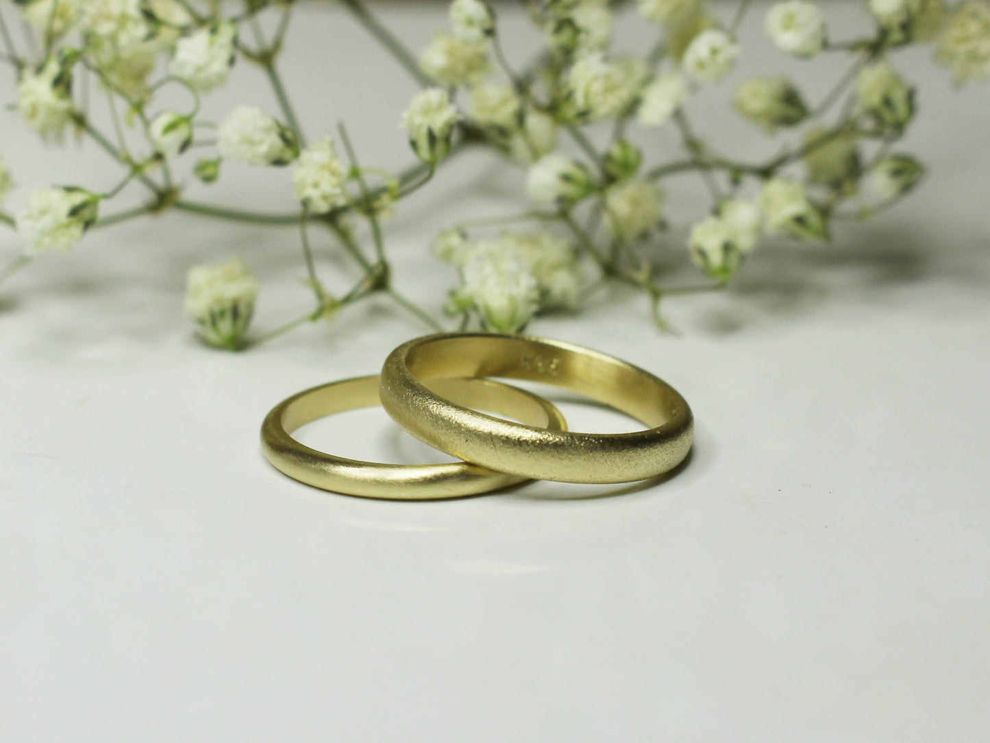 Rounded Band Set of Two in Solid Gold