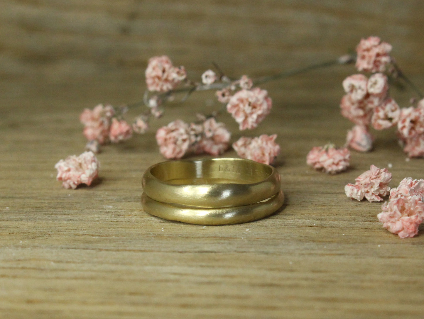 Artefact Band Set of Two in Solid Gold