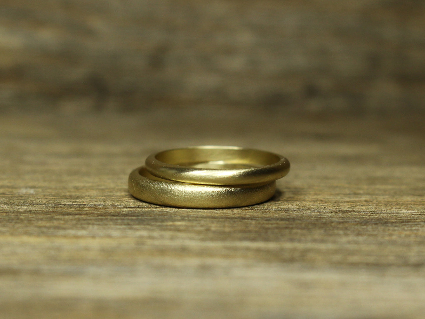 Rounded Band Set in 9ct or 14ct or 18ct Gold