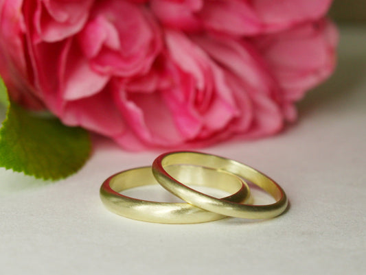 Rounded Band Set of Two in Solid Gold