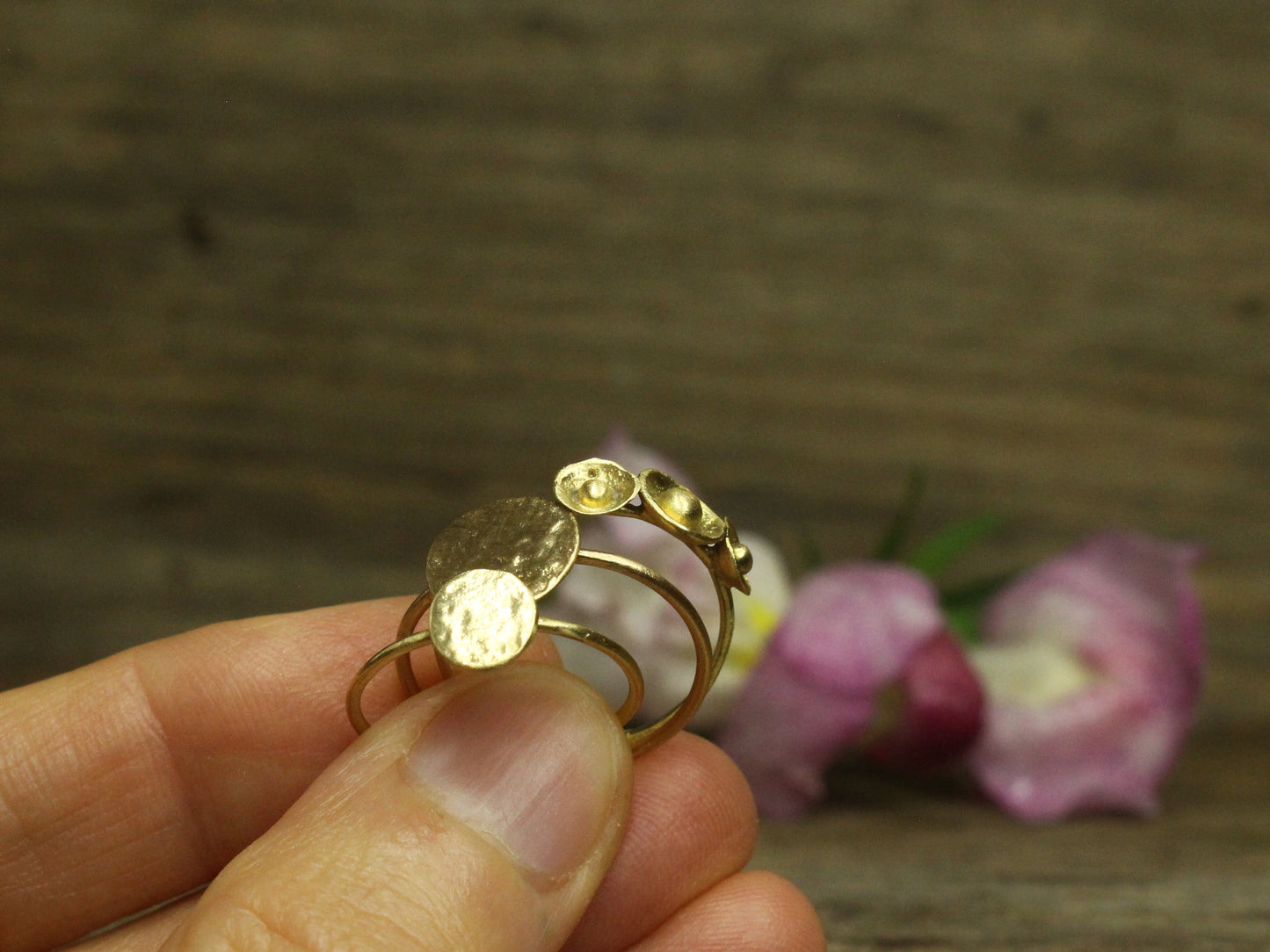 Lunae Ring in 9ct or 14ct or 18ct Gold