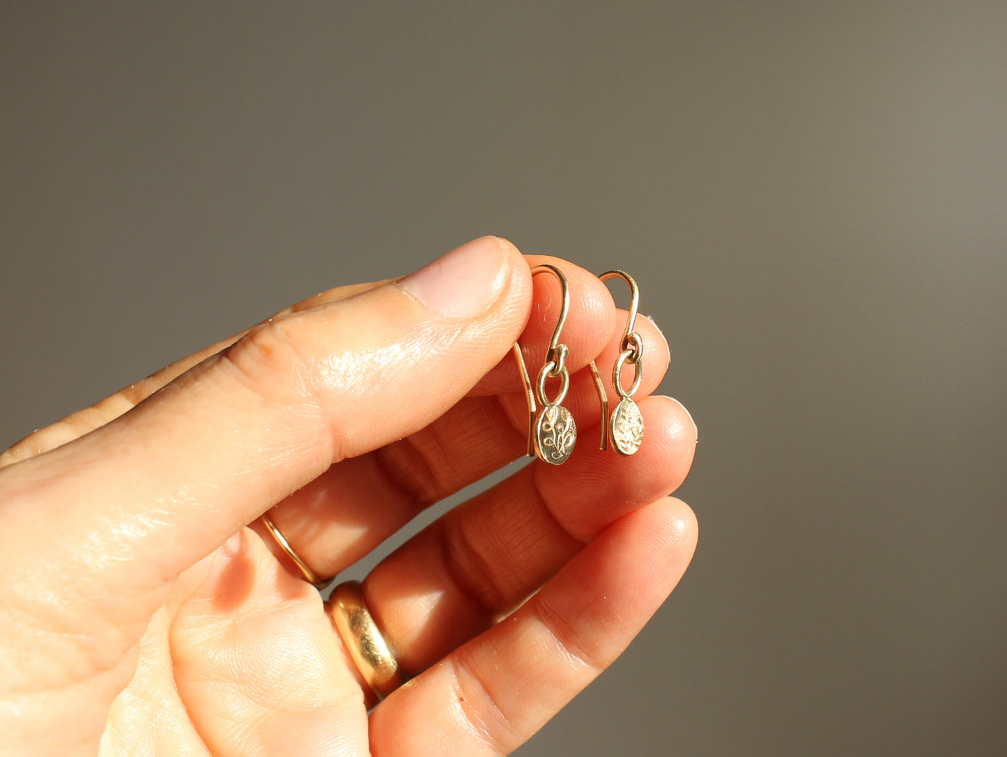 Wildflowers Dangly Earrings in 9ct or 14cr or 18ct Gold