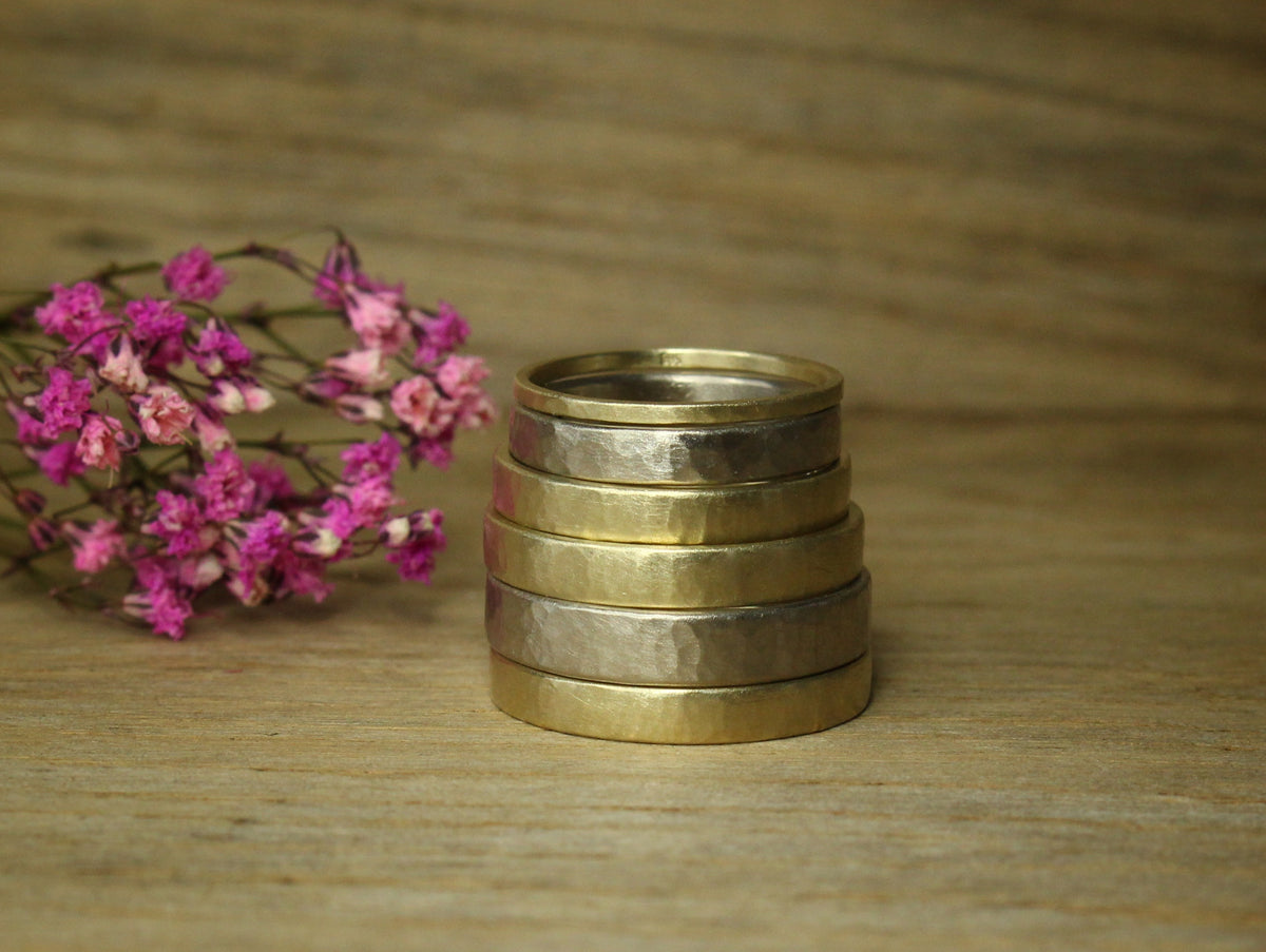 Hammered Flat Band in Solid White Gold