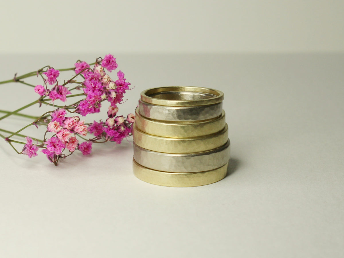 Hammered Flat Band in Solid White Gold